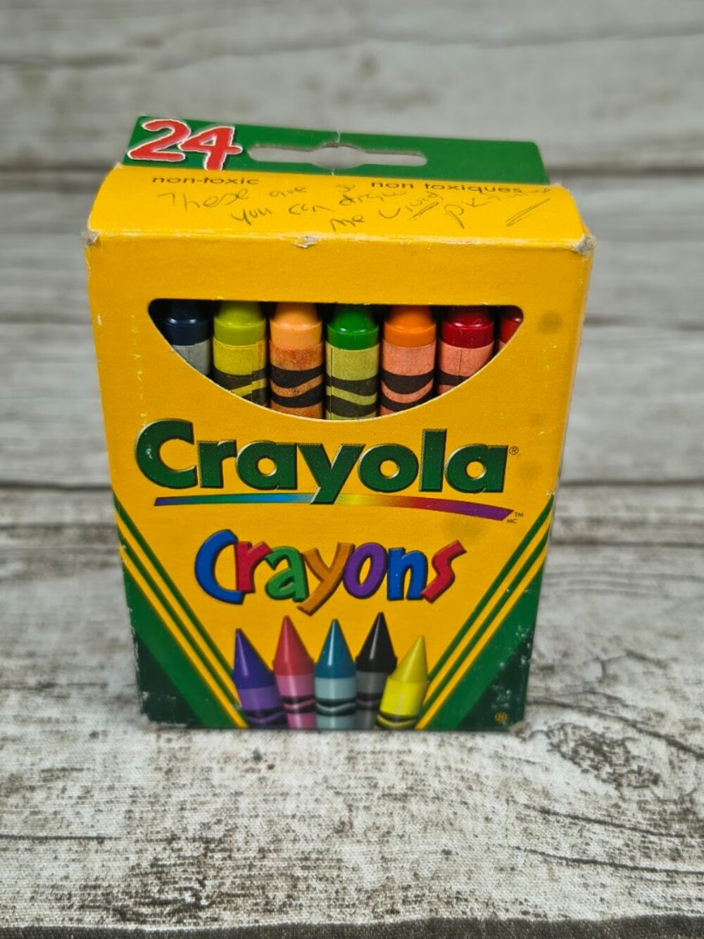 Vintage 2000 Crayola Crayons 24 Pack (Only 23 Included) - Dandelion and Others